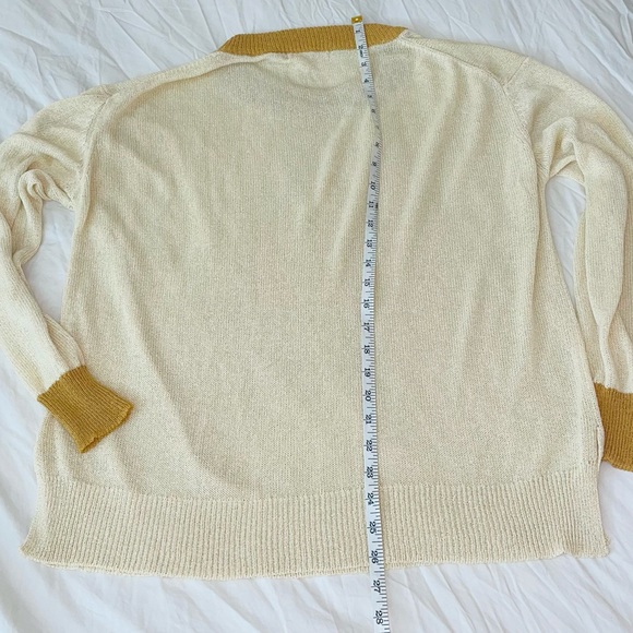 Ellison cream colored mustard/Tan knit! Size large - Picture 4 of 9